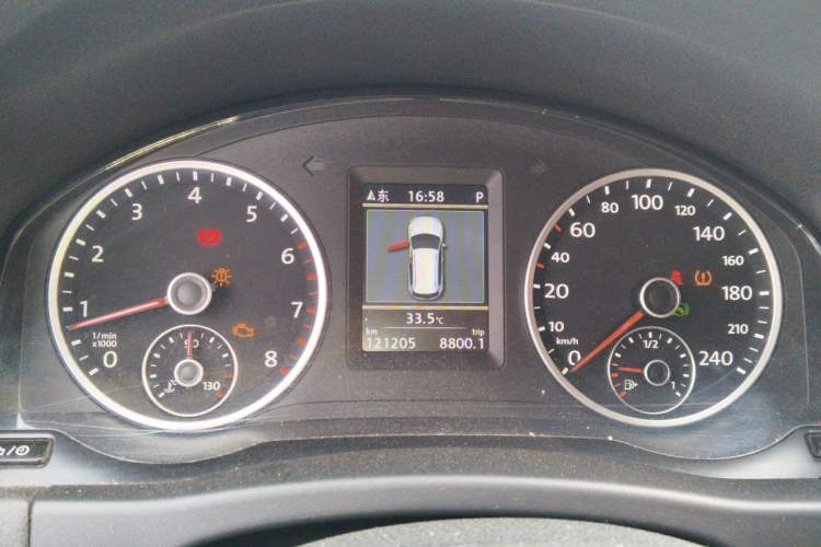 Used Volkswagen Tiguan 2012 2.0 TSI Comfort Edition Instrument Cluster