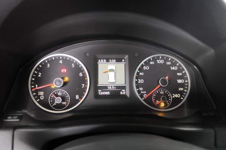Used Volkswagen Tiguan 2012 2.0 TSI Comfort Edition Instrument Cluster