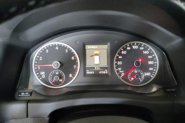 Used Volkswagen Tiguan 2012 2.0 TSI Comfort Edition Instrument Cluster
