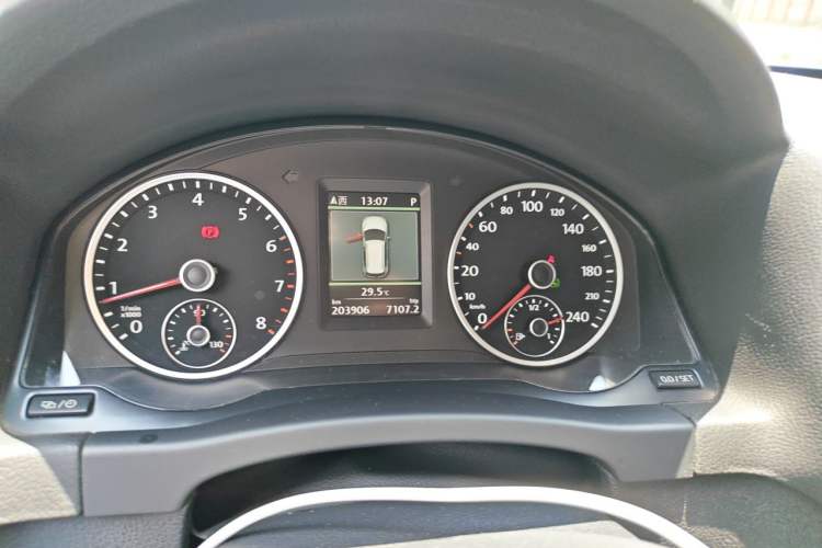 Used Volkswagen Tiguan 2012 2.0 TSI Comfort Edition Instrument Cluster