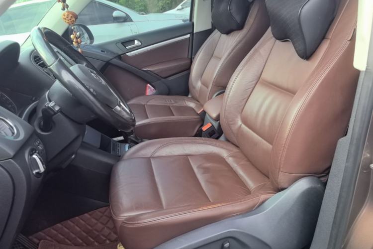 Used Volkswagen Tiguan 2012 2.0 TSI Comfort Edition Left Front Seat