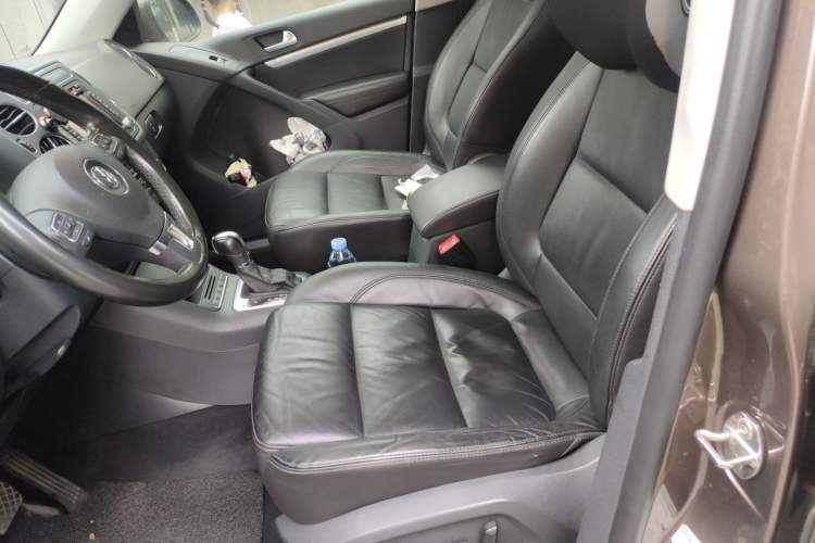 Used Volkswagen Tiguan 2012 2.0 TSI Comfort Edition Left Front Seat
