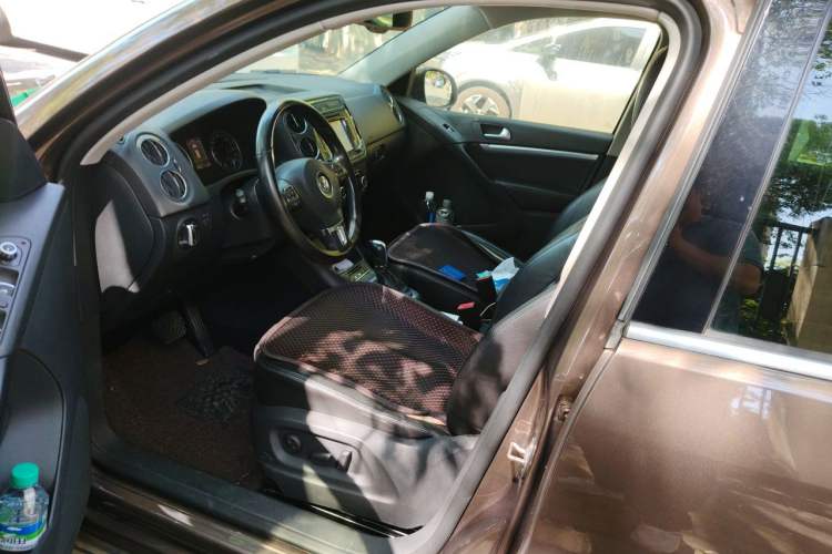 Used Volkswagen Tiguan 2012 2.0 TSI Comfort Edition Left Front Seat