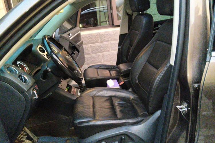 Used Volkswagen Tiguan 2012 2.0 TSI Comfort Edition Left Front Seat