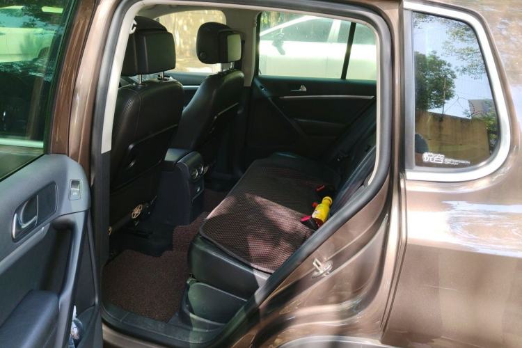 Used Volkswagen Tiguan 2012 2.0 TSI Comfort Edition Left Rear Seat