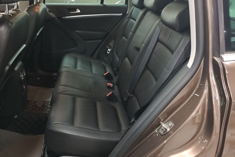 Used Volkswagen Tiguan 2012 2.0 TSI Comfort Edition Left Rear Seat