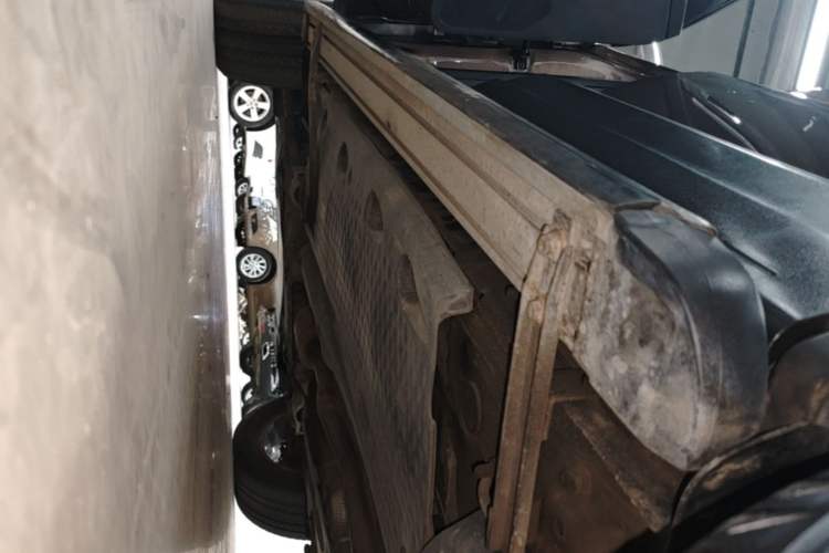 Used Volkswagen Tiguan 2012 2.0 TSI Comfort Edition Left Side Sill