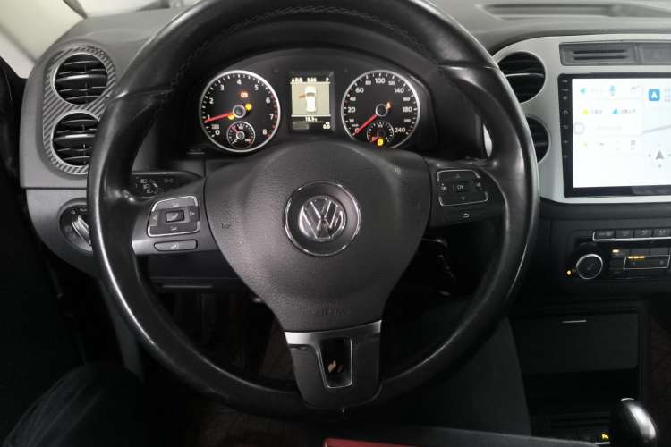 Used Volkswagen Tiguan 2012 2.0 TSI Comfort Edition Steering Wheel