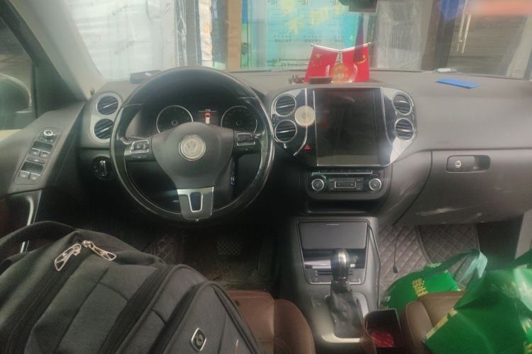 Used Volkswagen Tiguan 2012 2.0 TSI Comfort Edition Steering Wheel