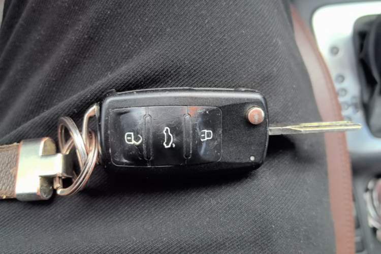 Used Volkswagen Tiguan 2012 2.0 TSI Comfort Edition Vehicle Key