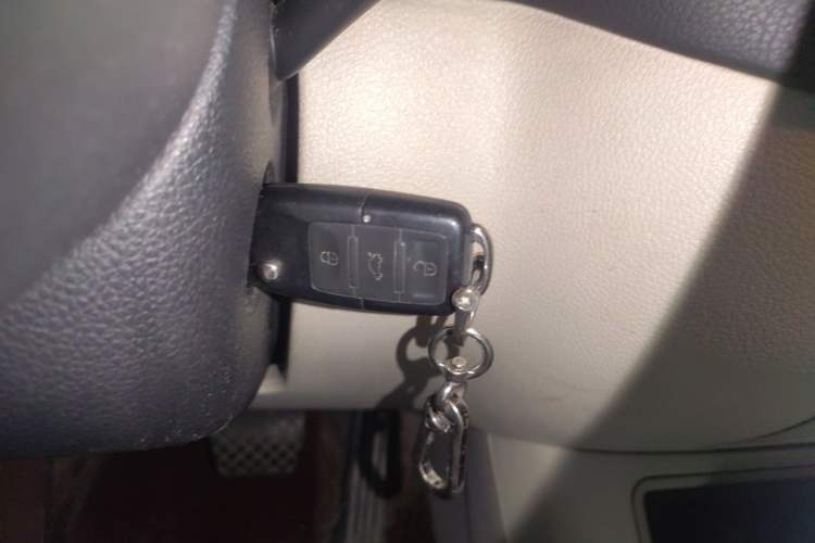 Used Volkswagen Tiguan 2012 2.0 TSI Comfort Edition Vehicle Key