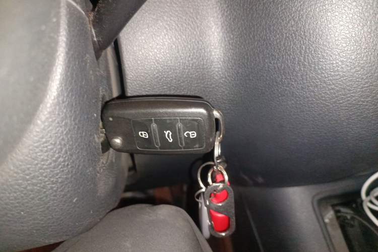 Used Volkswagen Tiguan 2012 2.0 TSI Comfort Edition Vehicle Key