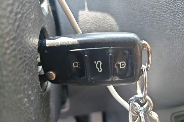 Used Volkswagen Tiguan 2012 2.0 TSI Comfort Edition Vehicle Key