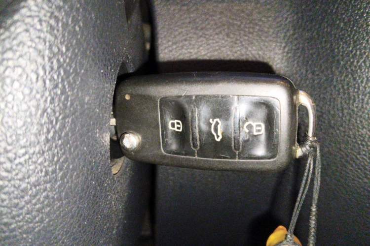 Used Volkswagen Tiguan 2012 2.0 TSI Comfort Edition Vehicle Key