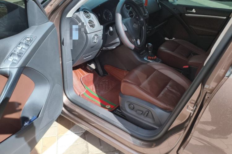 Used Volkswagen Tiguan 2012 2.0 TSI Comfort Edition Driver Seat