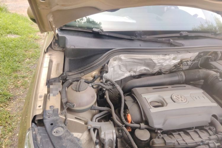 Used Volkswagen Tiguan 2012 1.8TSI Automatic Two-Wheel Drive Trend Edition Engine Bay Right