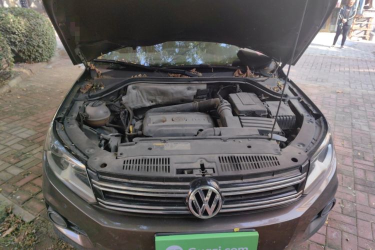 Used Volkswagen Tiguan 2012 2.0 TSI Comfort Edition Engine Bay