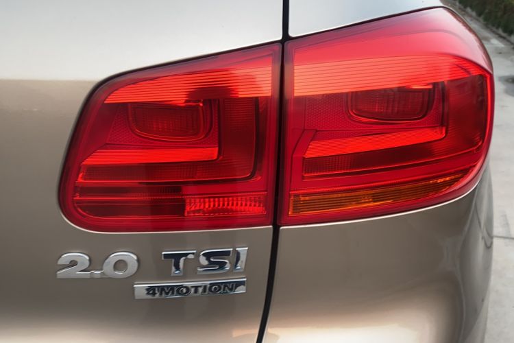 Used Volkswagen Tiguan 2012 2.0 TSI Comfort Edition Exterior 4