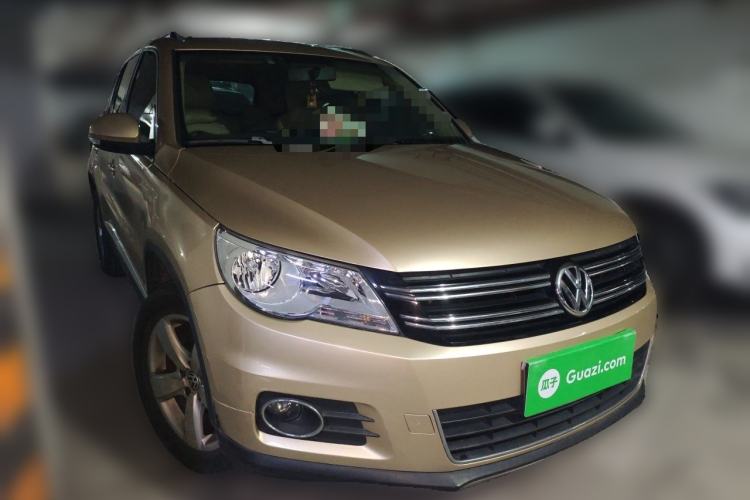 Used Volkswagen Tiguan 2012 1.8TSI Automatic Two-Wheel Drive Zhaoshi Edition Front Right 45 Deg