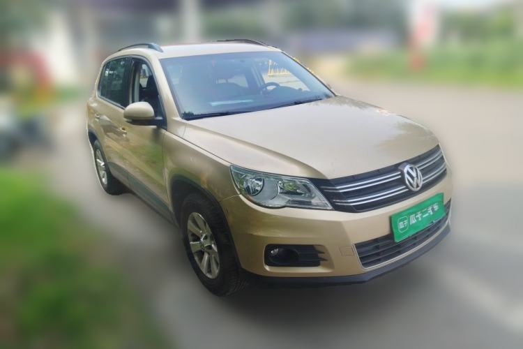 Used Volkswagen Tiguan 2012 1.8TSI Automatic Two-Wheel Drive Trend Edition Front Right 45 Deg