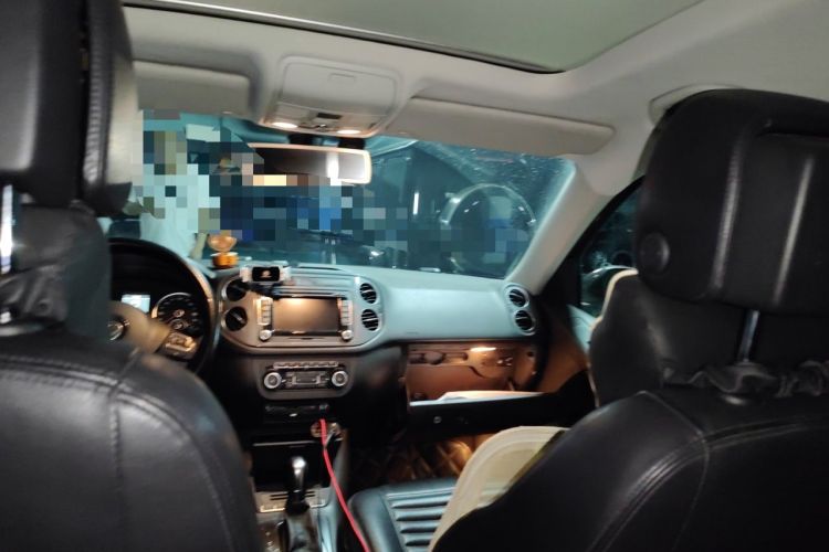 Used Volkswagen Tiguan 2012 2.0 TSI Luxury Edition Headliner