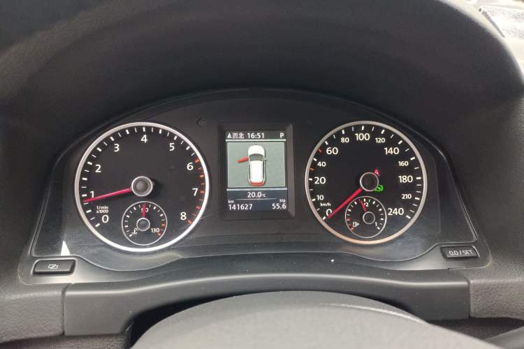 Used Volkswagen Tiguan 2012 2.0 TSI Comfort Edition Instrument Cluster
