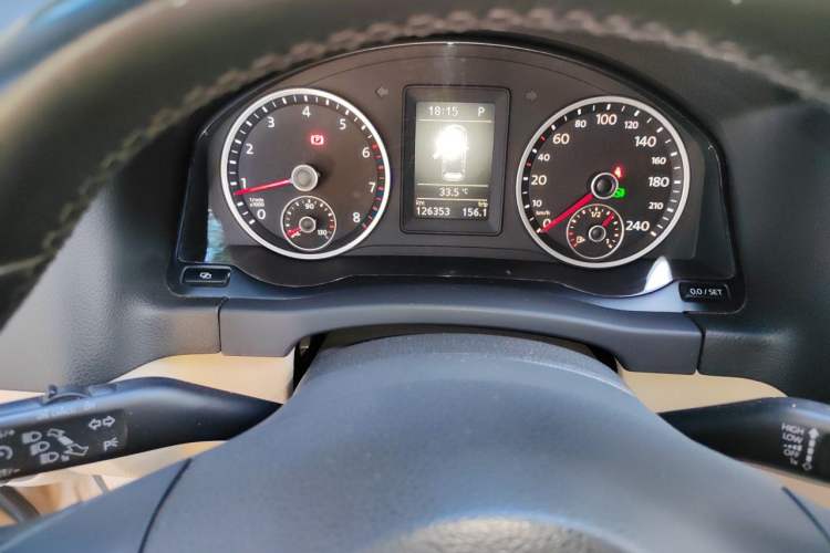 Used Volkswagen Tiguan 2012 2.0 TSI Automatic All-Wheel Drive Elite Edition Instrument Cluster
