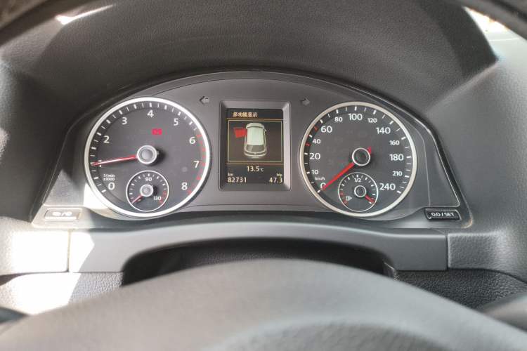 Used Volkswagen Tiguan 2012 2.0 TSI Comfort Edition Instrument Cluster