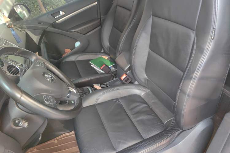Used Volkswagen Tiguan 2012 2.0 TSI Comfort Edition Left Front Seat