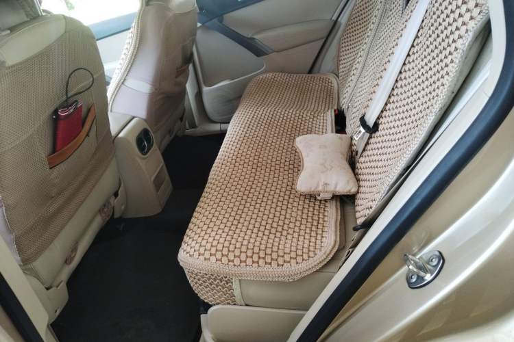 Used Volkswagen Tiguan 2012 1.8TSI Automatic Two-Wheel Drive Trend Edition Left Rear Seat
