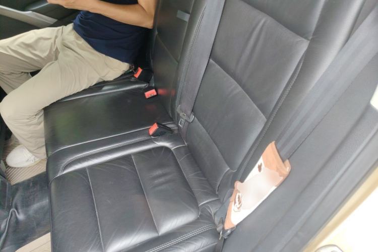 Used Volkswagen Tiguan 2012 1.8TSI Automatic Two-Wheel Drive Trend Edition Left Rear Seat