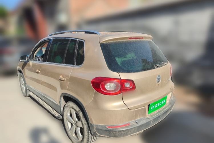 Used Volkswagen Tiguan 2012 2.0 TSI Automatic All-Wheel Drive Flagship Edition Rear Left 45 Deg