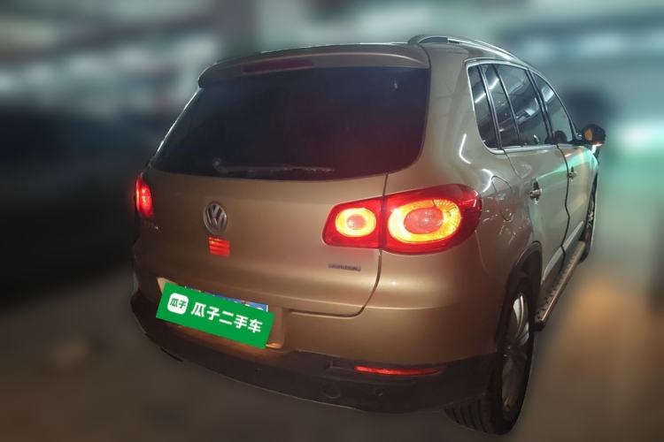 Used Volkswagen Tiguan 2012 2.0 TSI Automatic All-Wheel Drive Flagship Edition Rear Right 45 Deg
