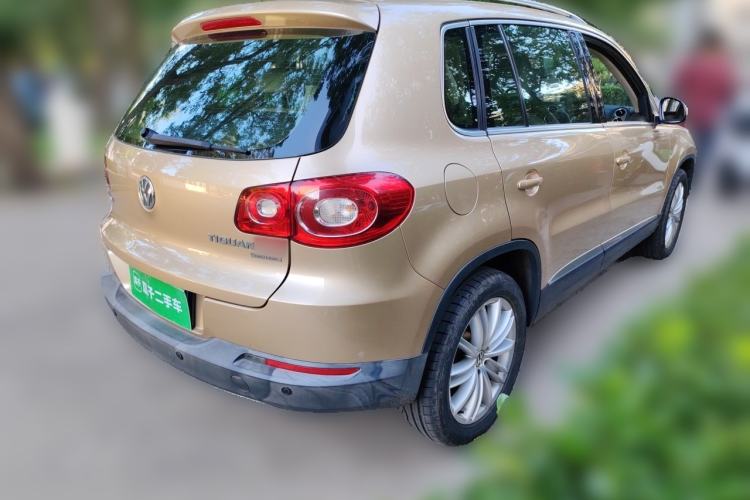 Used Volkswagen Tiguan 2012 2.0 TSI Automatic All-Wheel Drive Elite Edition Rear Right 45 Deg