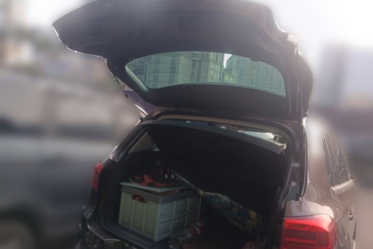 Used Volkswagen Tiguan 2012 2.0 TSI Comfort Edition Trunk