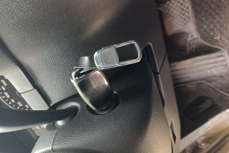 Used Volkswagen Tiguan 2012 2.0 TSI Comfort Edition Vehicle Key