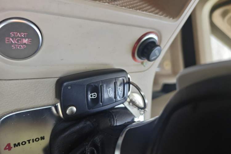 Used Volkswagen Tiguan 2012 1.8TSI Automatic All-Wheel Drive Elite Edition Vehicle Key