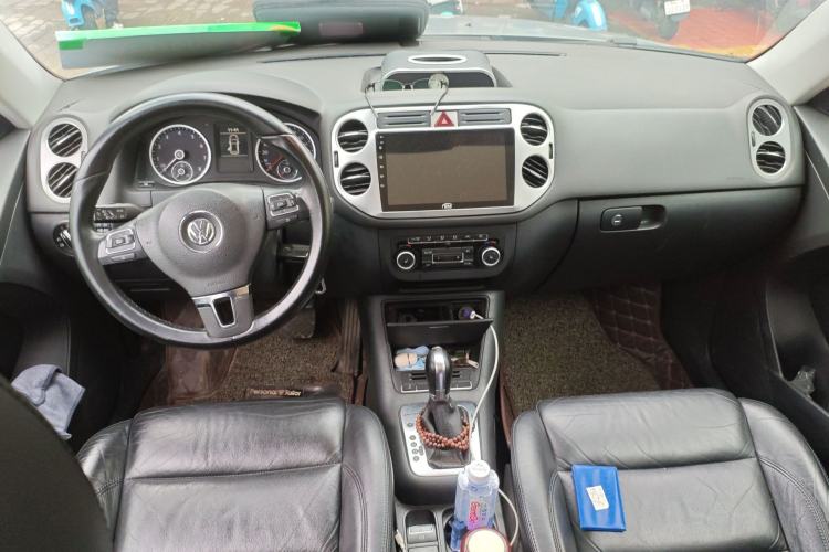 Used Volkswagen Tiguan 2012 1.8TSI Automatic All-Wheel Drive Elite Edition Center Console