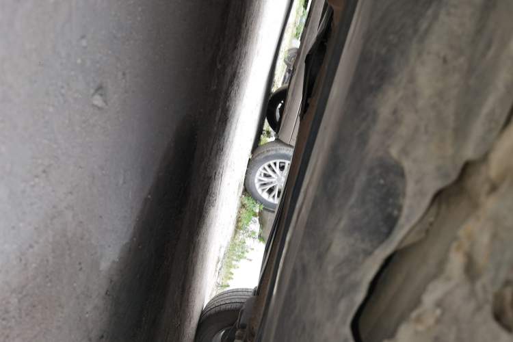 Used Volkswagen Tiguan 2012 1.8TSI Automatic Two-Wheel Drive Urban Edition Chassis Front Left