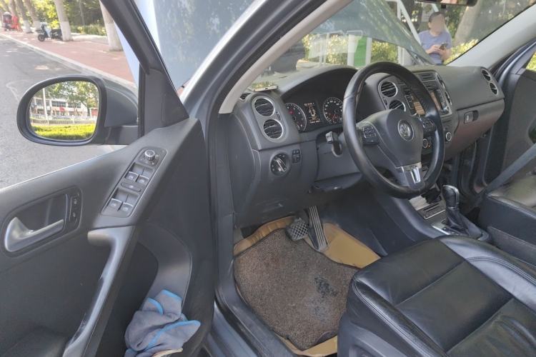 Used Volkswagen Tiguan 2012 1.8TSI Automatic Two-Wheel Drive Elite Edition Driver Seat
