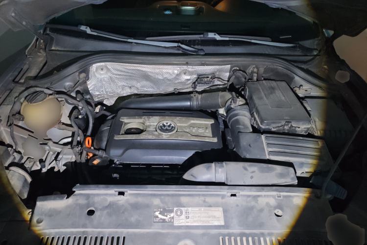 Used Volkswagen Tiguan 2012 1.8TSI Automatic Two-Wheel Drive Urban Edition Engine Bay