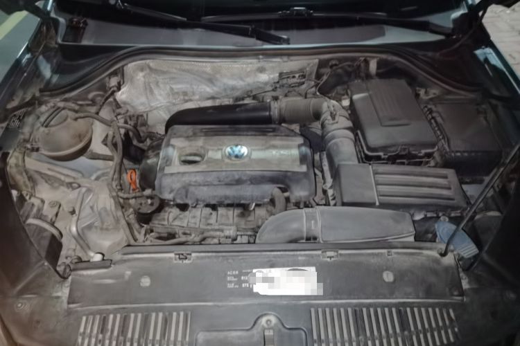 Used Volkswagen Tiguan 2012 1.8TSI Automatic All-Wheel Drive Elite Edition Engine Bay
