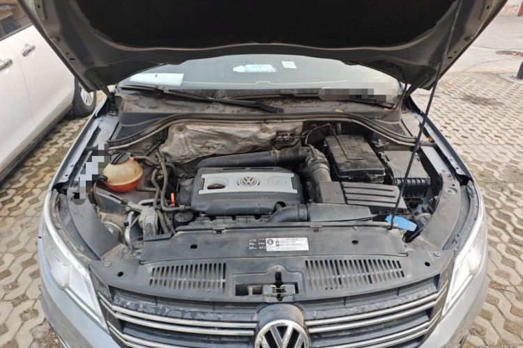 Used Volkswagen Tiguan 2012 1.8TSI Automatic Two-Wheel Drive Elite Edition Engine Bay