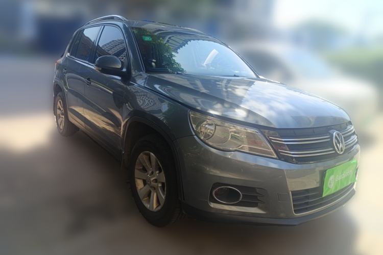 Used Volkswagen Tiguan 2012 1.8TSI Automatic Two-Wheel Drive Urban Edition Front Right 45 Deg