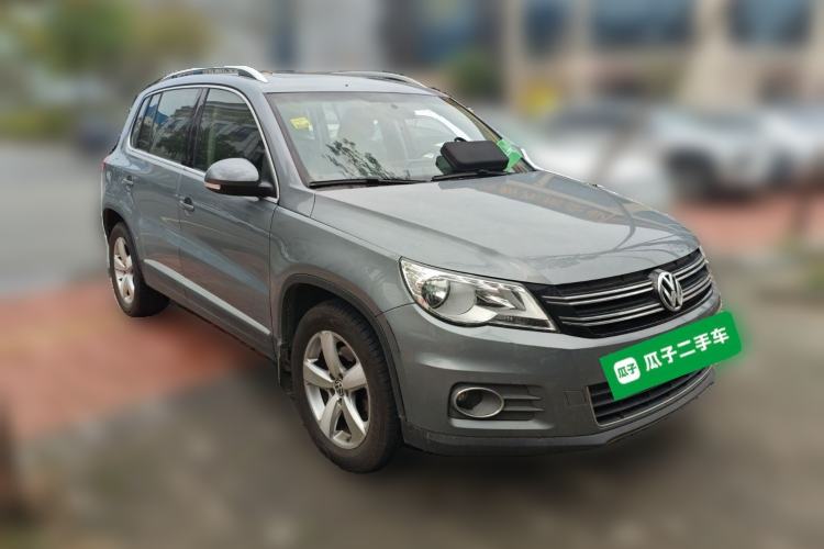 Used Volkswagen Tiguan 2012 1.8TSI Automatic All-Wheel Drive Elite Edition Front Right 45 Deg
