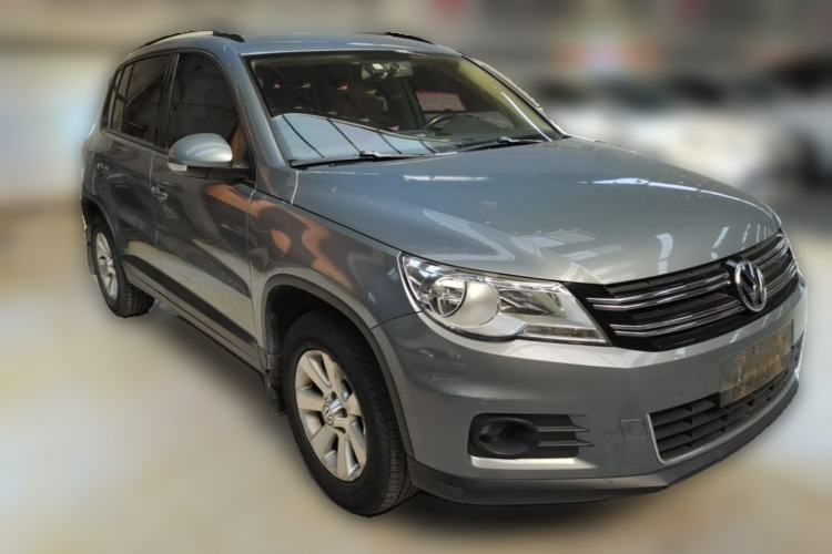 Used Volkswagen Tiguan 2012 1.8TSI Automatic Two-Wheel Drive Trend Edition Front Right 45 Deg