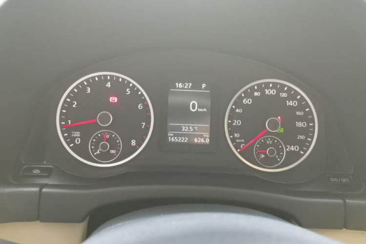 Used Volkswagen Tiguan 2012 1.8TSI Automatic Two-Wheel Drive Trend Edition Instrument Cluster