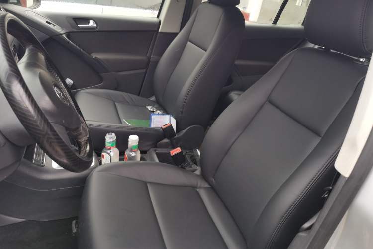 Used Volkswagen Tiguan 2012 1.8TSI Automatic Two-Wheel Drive Urban Edition Left Front Seat
