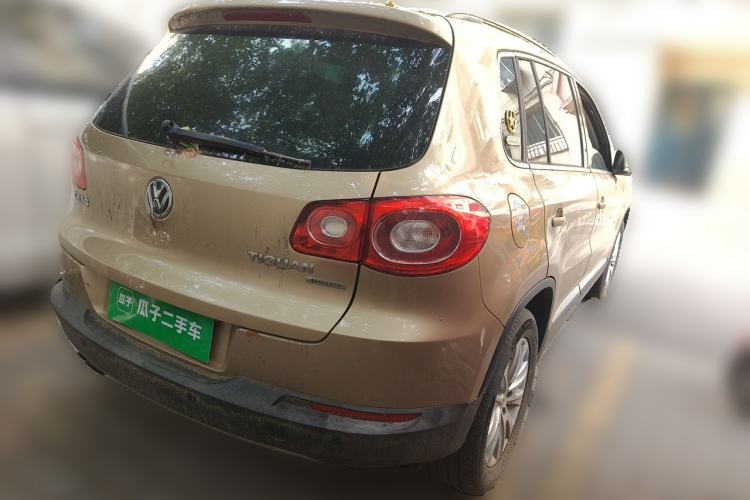 Used Volkswagen Tiguan 2012 2.0 TSI Automatic All-Wheel Drive Flagship Edition Rear Right 45 Deg