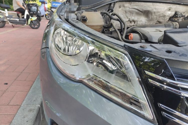 Used Volkswagen Tiguan 2012 1.8TSI Automatic Two-Wheel Drive Elite Edition Right Front Headlight